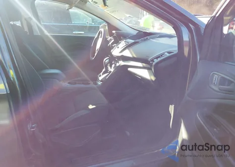 2016 Ford Escape S из США, поврежденный, VIN 1FMCU0F79GUC19012